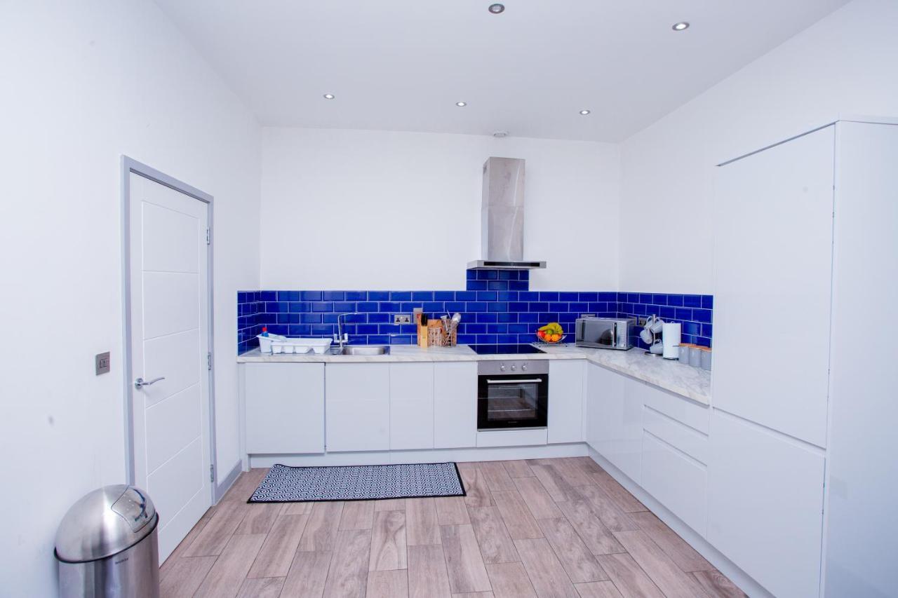 Spacious Urban City Apartment Doncaster Esterno foto