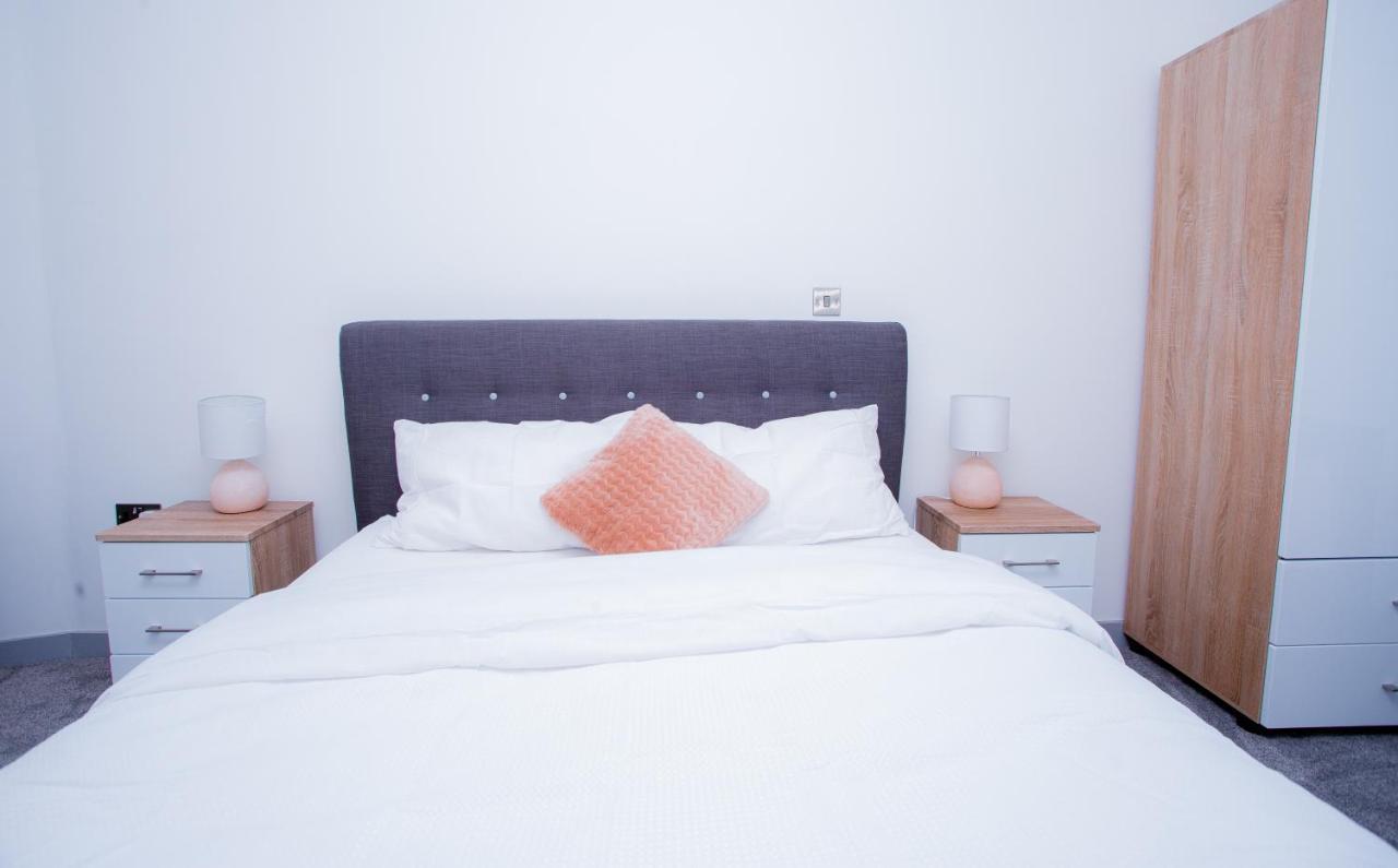 Spacious Urban City Apartment Doncaster Esterno foto