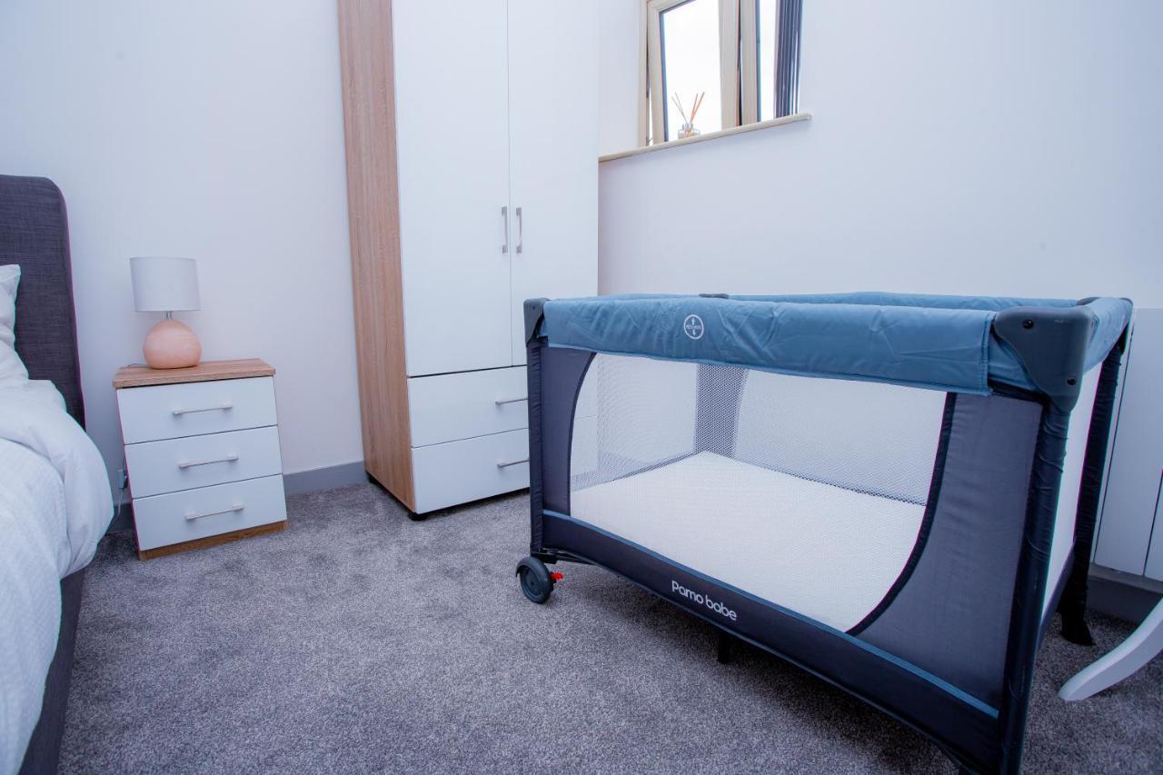 Spacious Urban City Apartment Doncaster Esterno foto