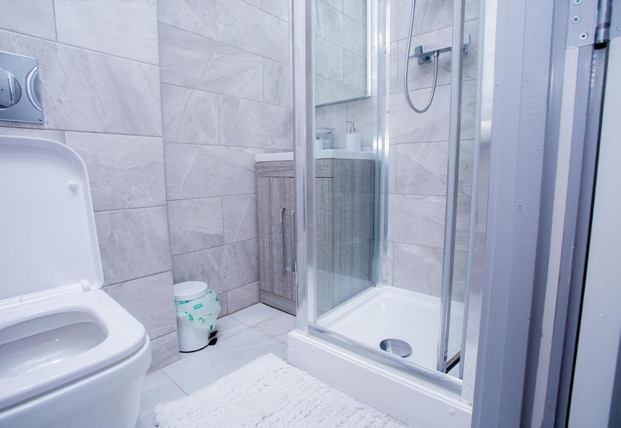 Spacious Urban City Apartment Doncaster Esterno foto